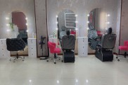 مرکز تخصصی مراقب و زیبایی مو (کراتینه / انواع تراپی مو 
