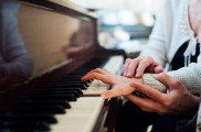 آموزش پیانو کانادا / piano teacher